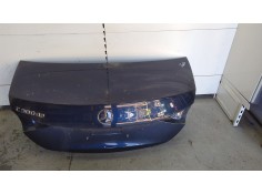 TAPA MALETERO A2067500400 