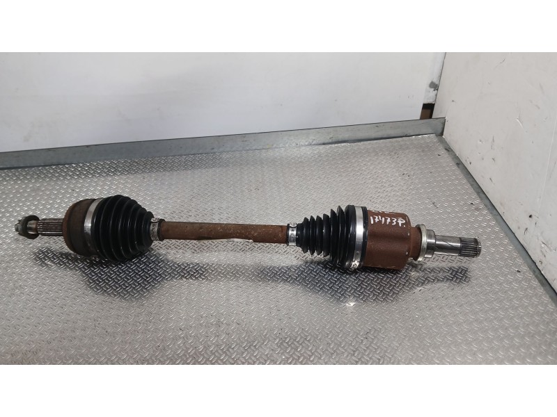 Recambio de transmision delantera izquierda para renault express furgoneta/monovolumen 1.5 blue dci 75 (f6aa) referencia OEM IAM