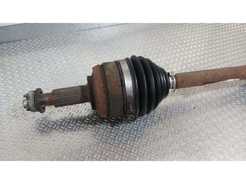 Recambio de transmision delantera izquierda para renault express furgoneta/monovolumen 1.5 blue dci 75 (f6aa) referencia OEM IAM