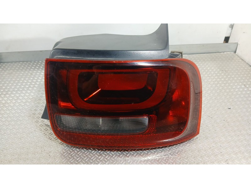 Recambio de piloto trasero derecho para citroën c4 cactus 1.6 hdi 90 referencia OEM IAM 9800916080  