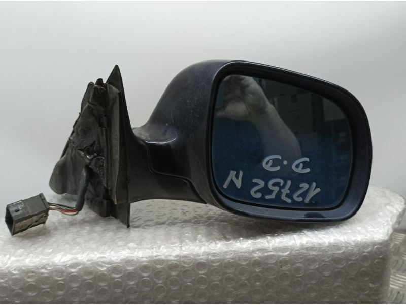 Recambio de retrovisor derecho para audi a4 berlina (b5) 1.8 referencia OEM IAM   ELECTRICO 5 CABLES