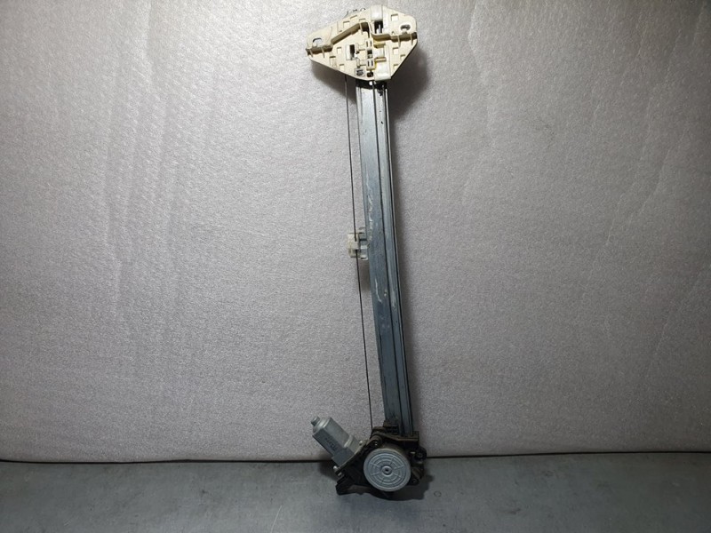 Recambio de elevalunas delantero izquierdo para honda cr-v (re) elegance referencia OEM IAM SIN REF  ELECTRICO 6 PINES