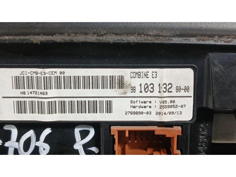 Recambio de cuadro instrumentos para citroën c4 cactus 1.6 hdi 90 referencia OEM IAM 9821714180  