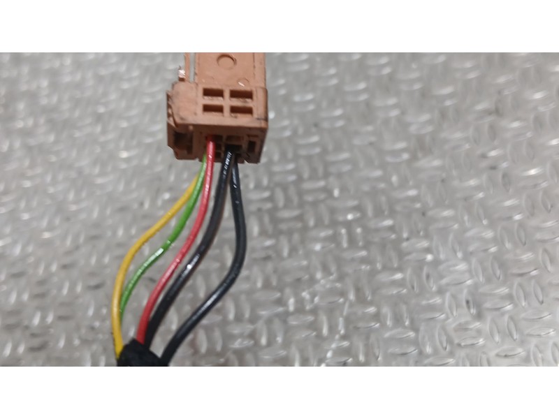 Recambio de retrovisor izquierdo para citroën c4 cactus 1.6 hdi 90 referencia OEM IAM 98016918XT ELECTRICO 