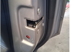 CERRADURA PUERTA TRASERA DERECHA 814203U000 