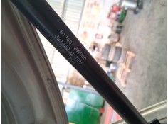 AMORTIGUADORES MALETERO / PORTON 817703W000 