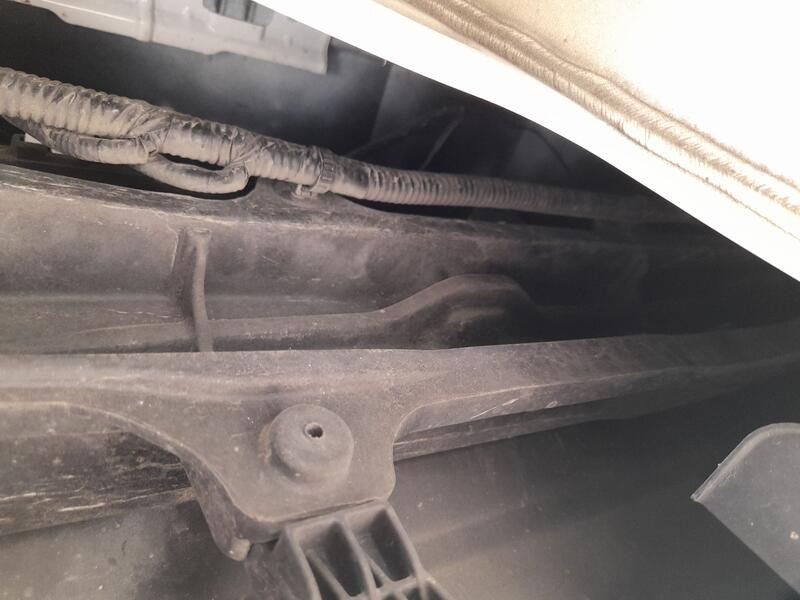 Recambio de refuerzo paragolpes trasero para hyundai i20 iii (bc3, bi3) 1.0 t-gdi referencia OEM IAM 86631Q0000  