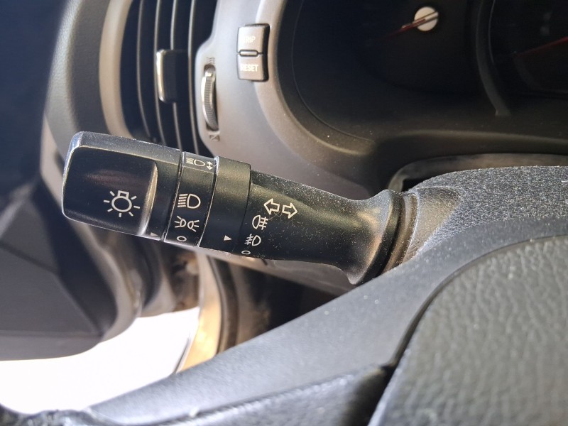 Recambio de mando luces y limpia para kia sportage iii (sl) 1.6 gdi referencia OEM IAM 934101M530  934202Y660