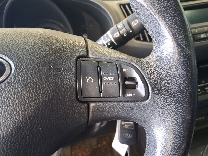 Recambio de volante para kia sportage iii (sl) 1.6 gdi referencia OEM IAM 561103U751EQ  