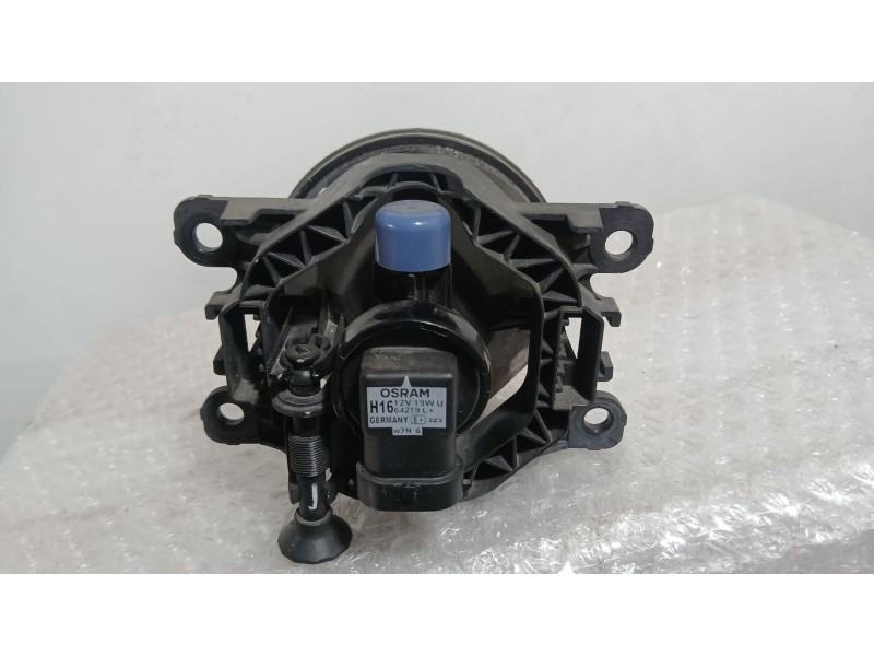 Recambio de faro antiniebla derecho para renault megane iv hatchback (b9a/m/n_) 1.2 tce 130 (b9mr) referencia OEM IAM 261500097R