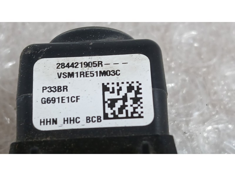 Recambio de camara vision trasera para renault megane e-tech suv ev60 referencia OEM IAM 284421905R  