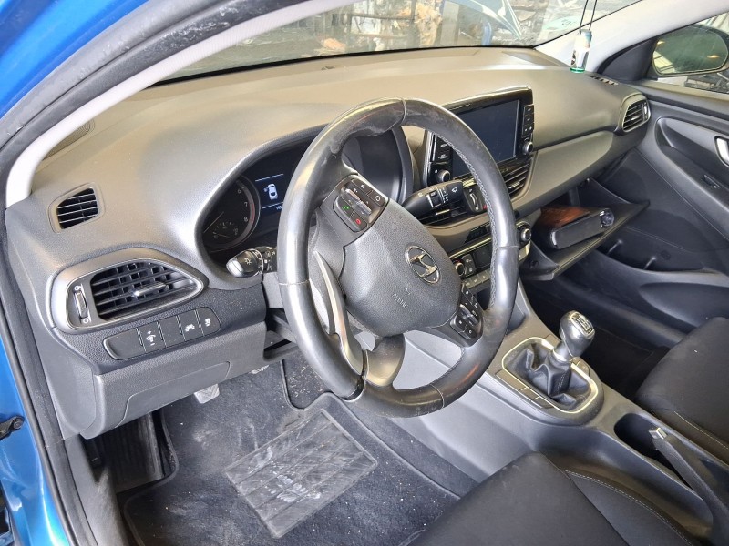 hyundai i30 fastback (pde, pden) del año 2018