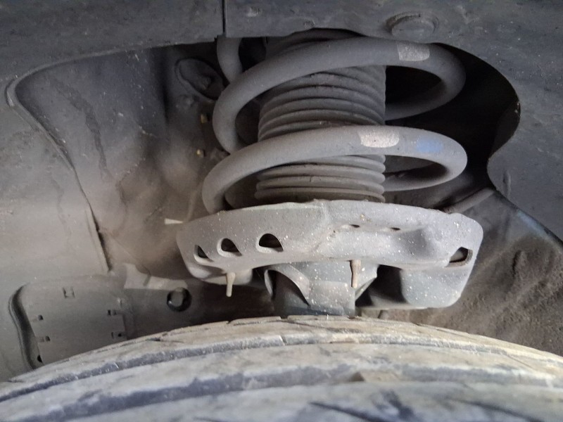 Recambio de amortiguador delantero izquierdo para hyundai i30 fastback (pde, pden) 1.0 t-gdi referencia OEM IAM 54651G4EC0  