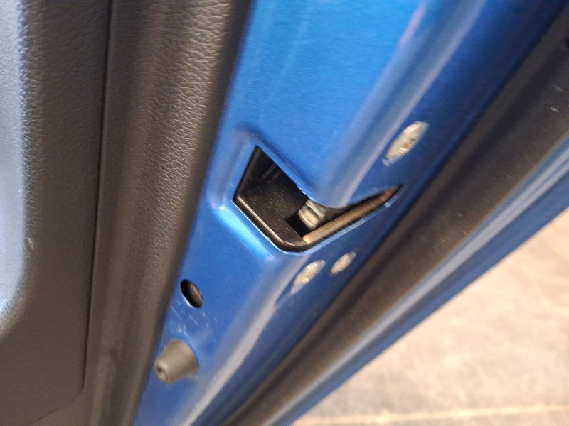 Recambio de cerradura puerta trasera derecha para hyundai i30 fastback (pde, pden) 1.0 t-gdi referencia OEM IAM 81420G3010  