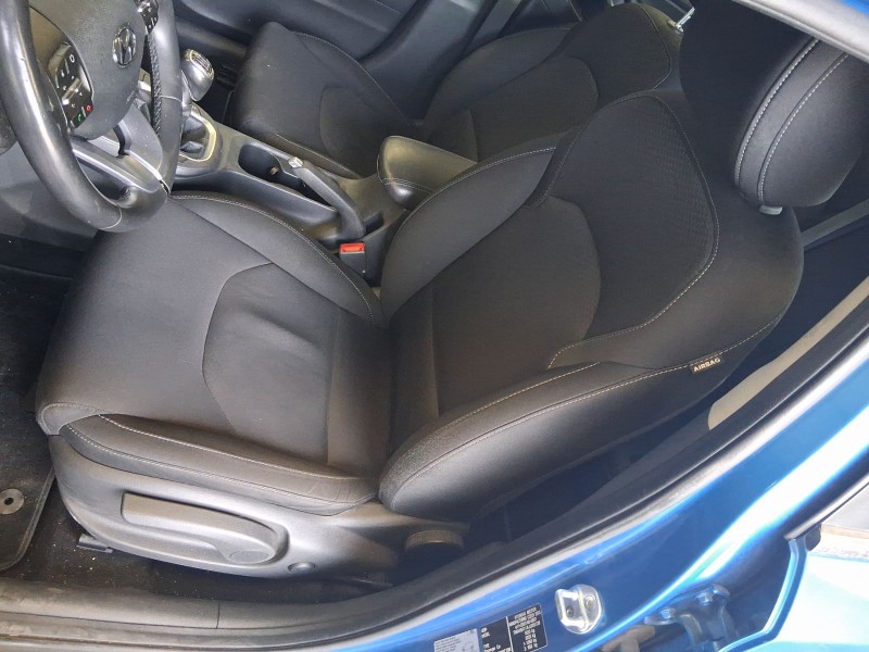 Recambio de asiento delantero izquierdo para hyundai i30 fastback (pde, pden) 1.0 t-gdi referencia OEM IAM   