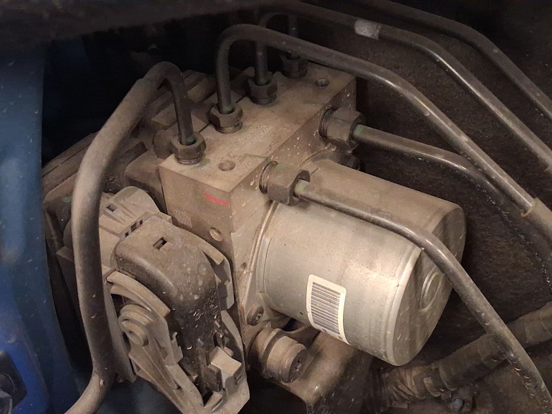 Recambio de abs para hyundai i30 fastback (pde, pden) 1.0 t-gdi referencia OEM IAM 58920G4400  