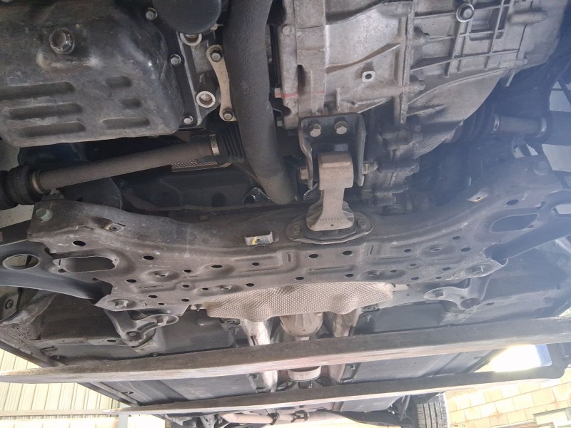 Recambio de puente delantero para hyundai i30 fastback (pde, pden) 1.0 t-gdi referencia OEM IAM 62400J7AA0  