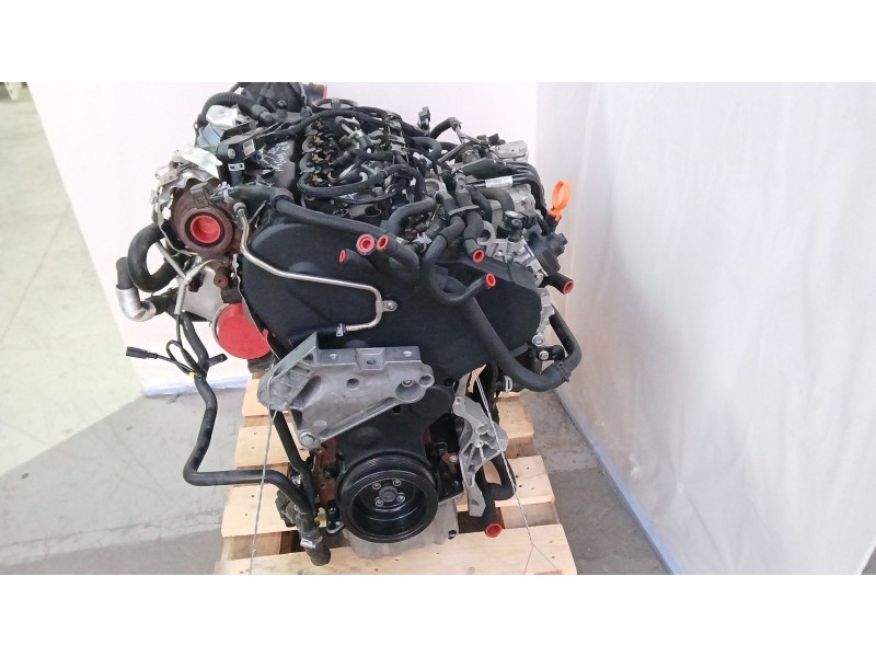 Recambio de motor completo para volkswagen golf vii (5g1, bq1, be1, be2) 1.6 tdi referencia OEM IAM CLHA 04L100090 
