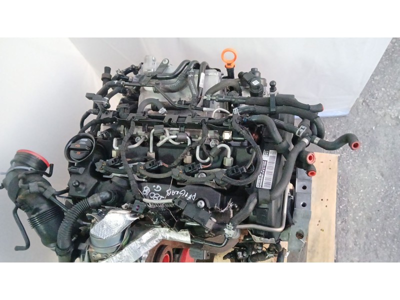 Recambio de motor completo para volkswagen golf vii (5g1, bq1, be1, be2) 1.6 tdi referencia OEM IAM CLHA 04L100090 