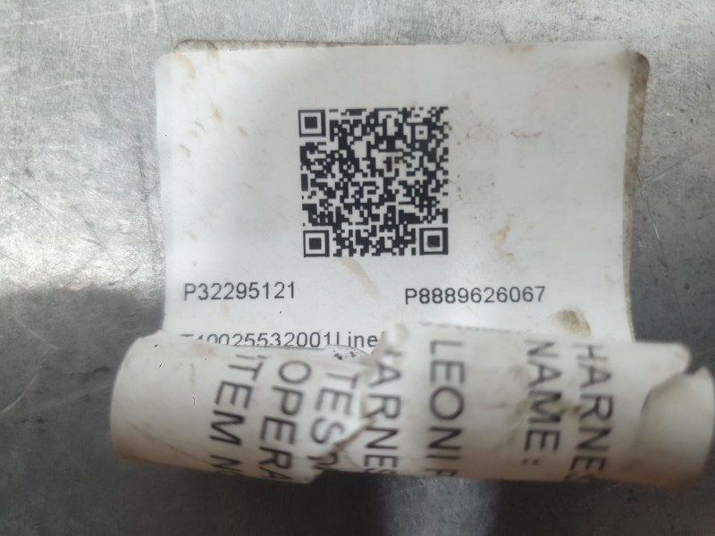 Recambio de modulo electronico para lynk & co 01 phev referencia OEM IAM  CABLE BATERIA 