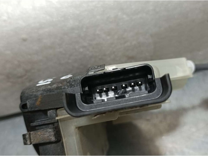 Recambio de cerradura puerta delantera izquierda para peugeot 208 (p2) allure referencia OEM IAM 444122 1A006453 ELECTRICA