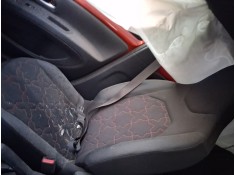 ASIENTO DELANTERO DERECHO 