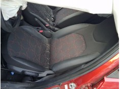 ASIENTO DELANTERO IZQUIERDO 