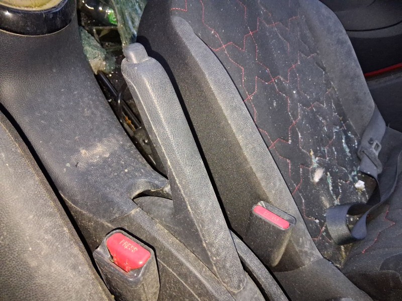 Recambio de palanca freno de mano para toyota aygo x (_b7_) 1.0 vvt-i (kgb70) referencia OEM IAM 462100H030C0  