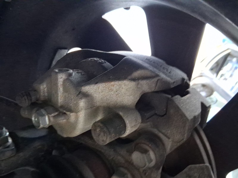 Recambio de pinza freno delantera izquierda para toyota aygo x (_b7_) 1.0 vvt-i (kgb70) referencia OEM IAM 47750K0030  
