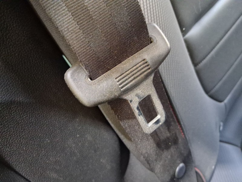 Recambio de cinturon seguridad trasero derecho para mg zs suv (azs1) 1.5 vti referencia OEM IAM 10242536  