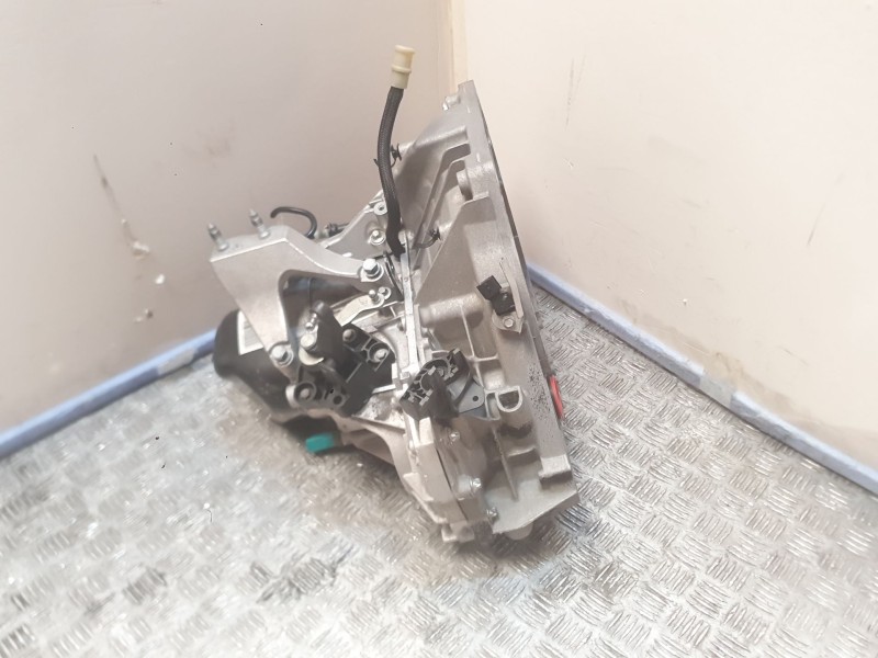 Recambio de caja cambios para dacia sandero ii (b8_) tce 90 lpg (b8m1) referencia OEM IAM JH3336 320109892R 