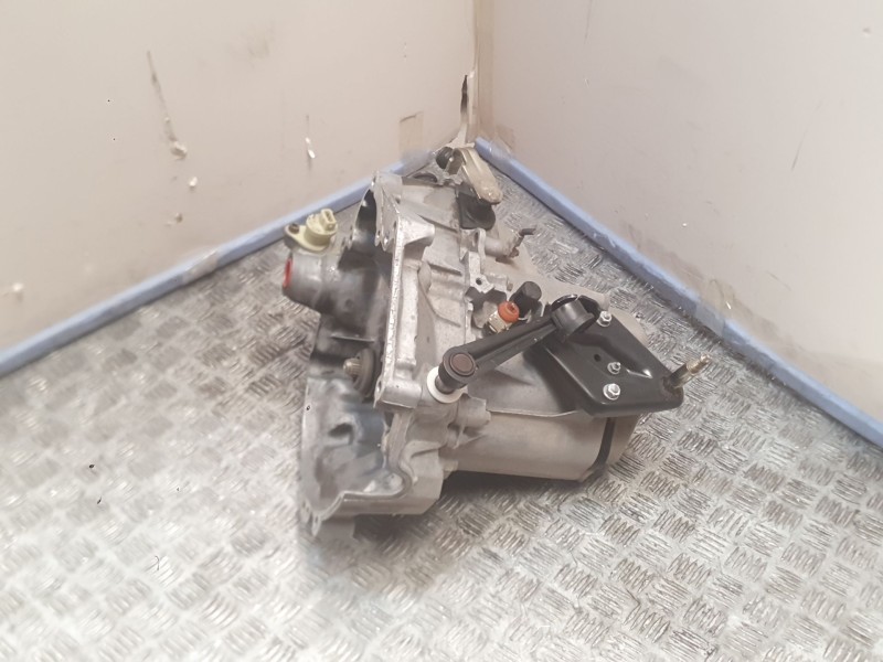 Recambio de caja cambios para citroën saxo (s0, s1) 1.1 x, sx referencia OEM IAM 20CE05 2205EY 