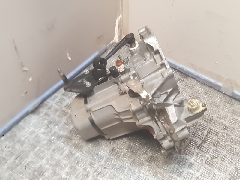 Recambio de caja cambios para citroën saxo (s0, s1) 1.1 x, sx referencia OEM IAM 20CE05 2205EY 