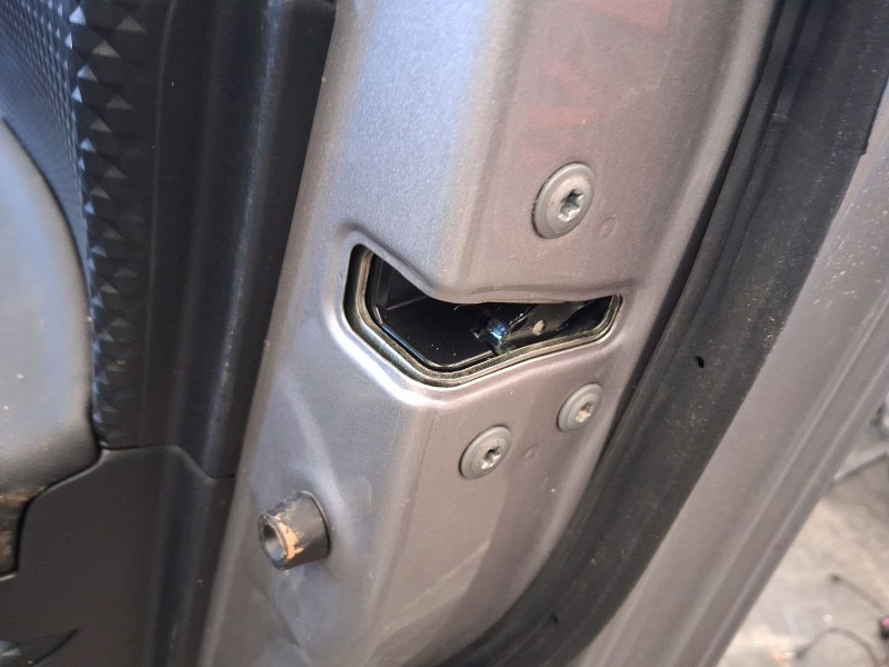 Recambio de cerradura puerta delantera derecha para toyota c-hr (_x1_) 1.8 hybrid (zyx10_, zyx11_) referencia OEM IAM 69030F4020