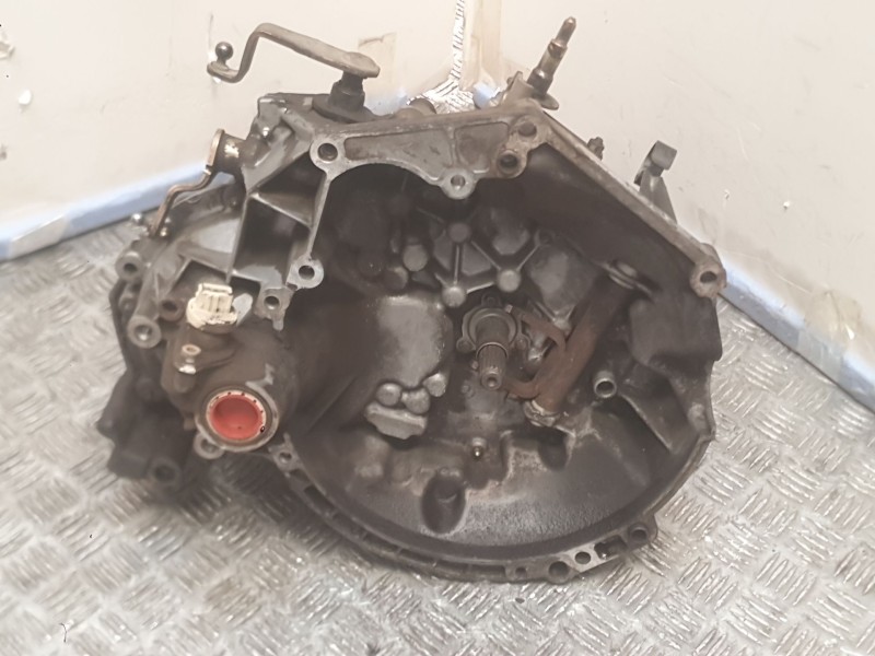 Recambio de caja cambios para citroën xsara (n1) 1.6 16v referencia OEM IAM 20CN28 2223VY 2222R4