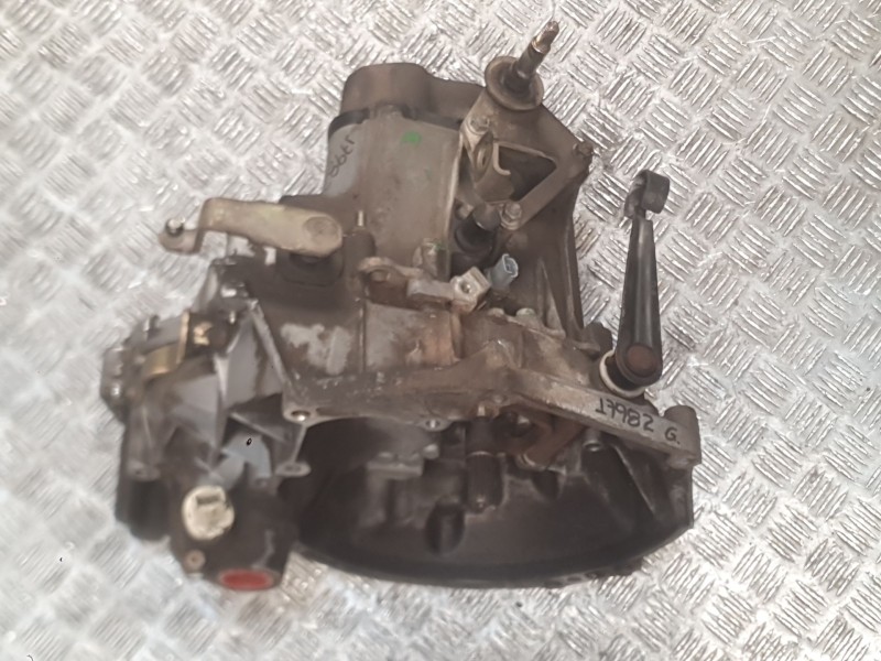 Recambio de caja cambios para citroën xsara (n1) 1.6 16v referencia OEM IAM 20CN28 2223VY 2222R4