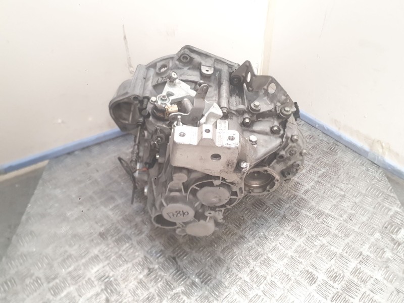Recambio de caja cambios para audi a3 (8l1) 1.9 tdi referencia OEM IAM DRW 02M300046HV 02M300046HX