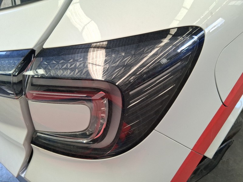 Recambio de piloto trasero derecho exterior para renault captur ii (hf_) 1.0 tce 90 eco-g (hfm6) referencia OEM IAM 265504427R  