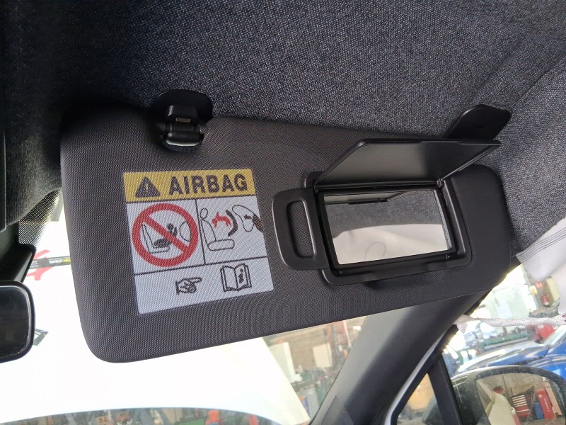 Recambio de parasol derecho para renault captur ii (hf_) 1.0 tce 90 eco-g (hfm6) referencia OEM IAM 964001360R  