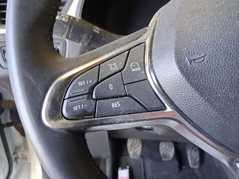 Recambio de volante para renault captur ii (hf_) 1.0 tce 90 eco-g (hfm6) referencia OEM IAM 484003330R  