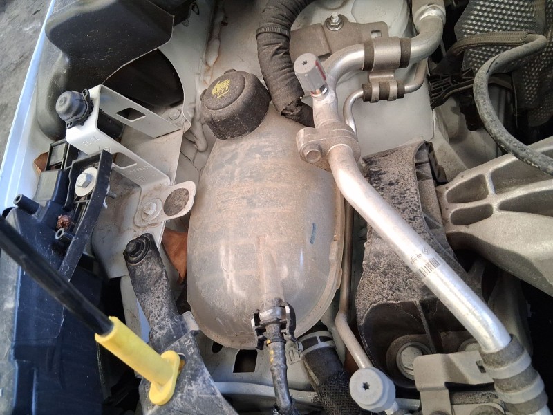 Recambio de deposito expansion para renault captur ii (hf_) 1.0 tce 90 eco-g (hfm6) referencia OEM IAM 217102572R  