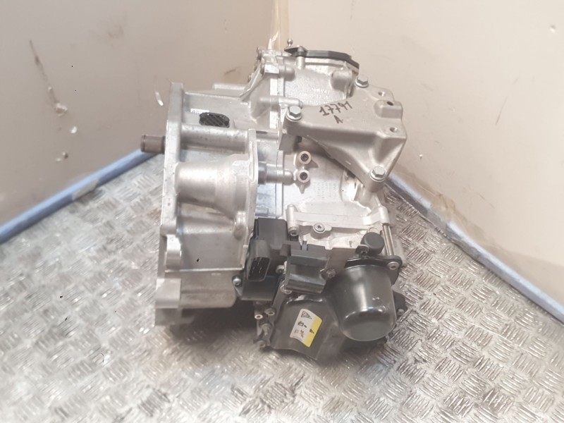 Recambio de caja cambios para seat leon (kl1, klg) 1.5 etsi referencia OEM IAM UUF 3219221856 