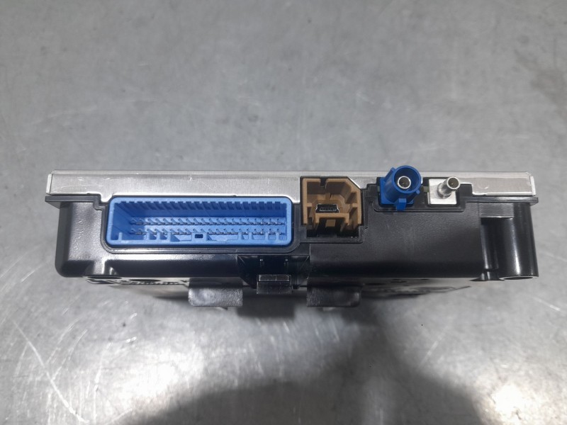 Recambio de modulo electronico para renault clio v business edition referencia OEM IAM 2591A9796R A3C0888950001 CONTINENTAL