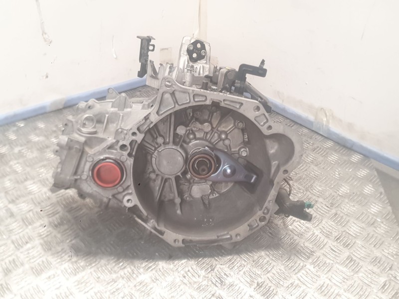 Recambio de caja cambios para kia carens iv 1.6 gdi referencia OEM IAM 4300026869 4300026867 