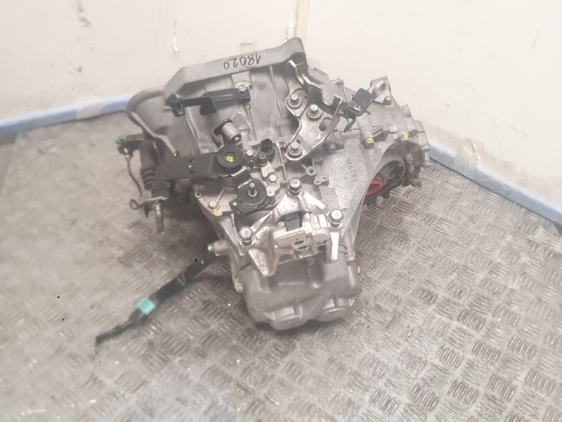 Recambio de caja cambios para kia carens iv 1.6 gdi referencia OEM IAM 4300026869 4300026867 