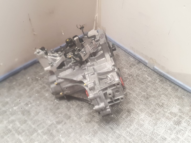 Recambio de caja cambios para kia carens iv 1.6 gdi referencia OEM IAM 4300026869 4300026867 