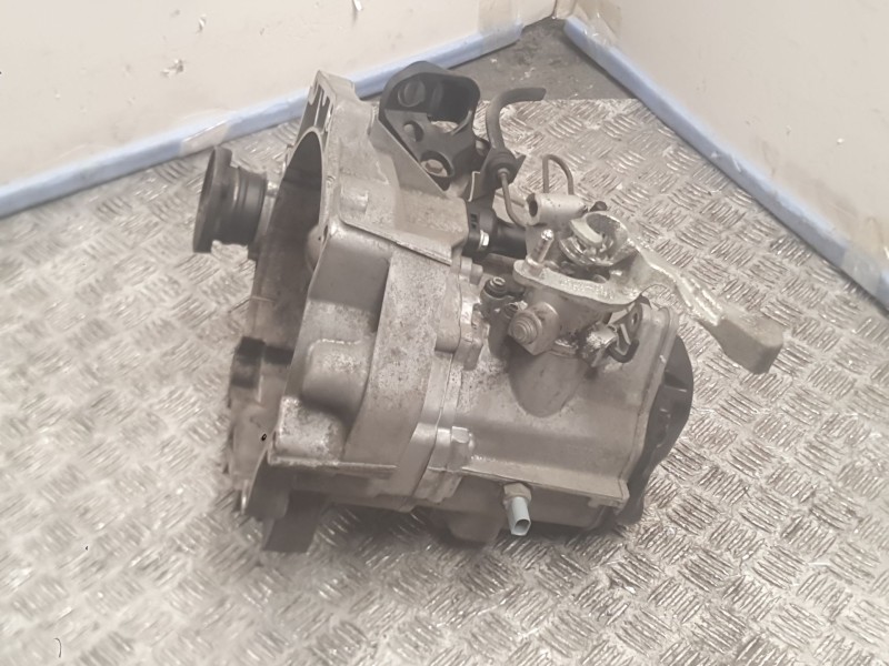 Recambio de caja cambios para seat ibiza iv sc (6j1, 6p5) 1.4 referencia OEM IAM JHQ 02T300020C 