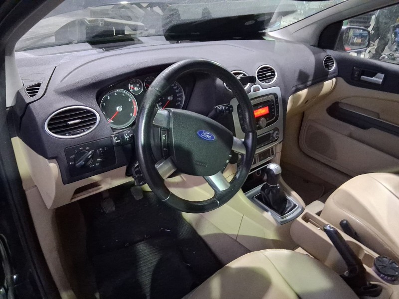ford focus ii descapotable del año 2007
