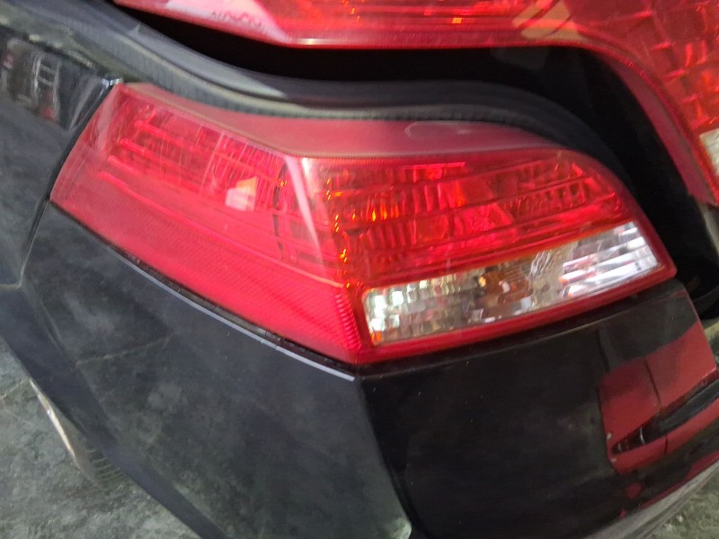 Recambio de piloto trasero izquierdo exterior para ford focus ii descapotable 2.0 referencia OEM IAM 1406680  