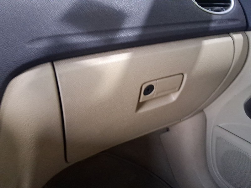 Recambio de guantera para ford focus ii descapotable 2.0 referencia OEM IAM 1416769  